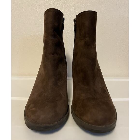 Timberland Earthkeepers Boots Stratham Block Heels Brown Nubuck Leather Size 8.5 - Picture 3 of 14